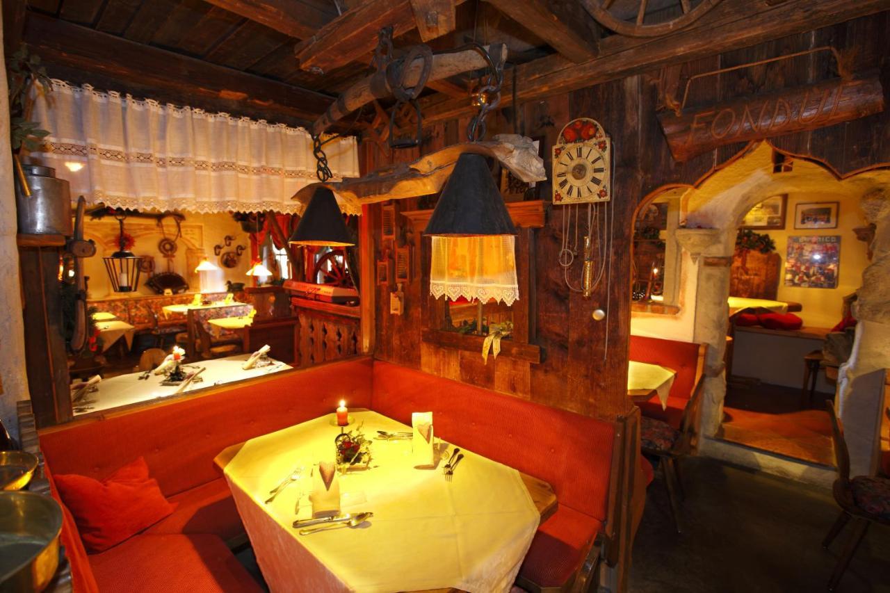Hotel Al Sonnenhof Сан-Виджилио-ди-Мареббе Экстерьер фото