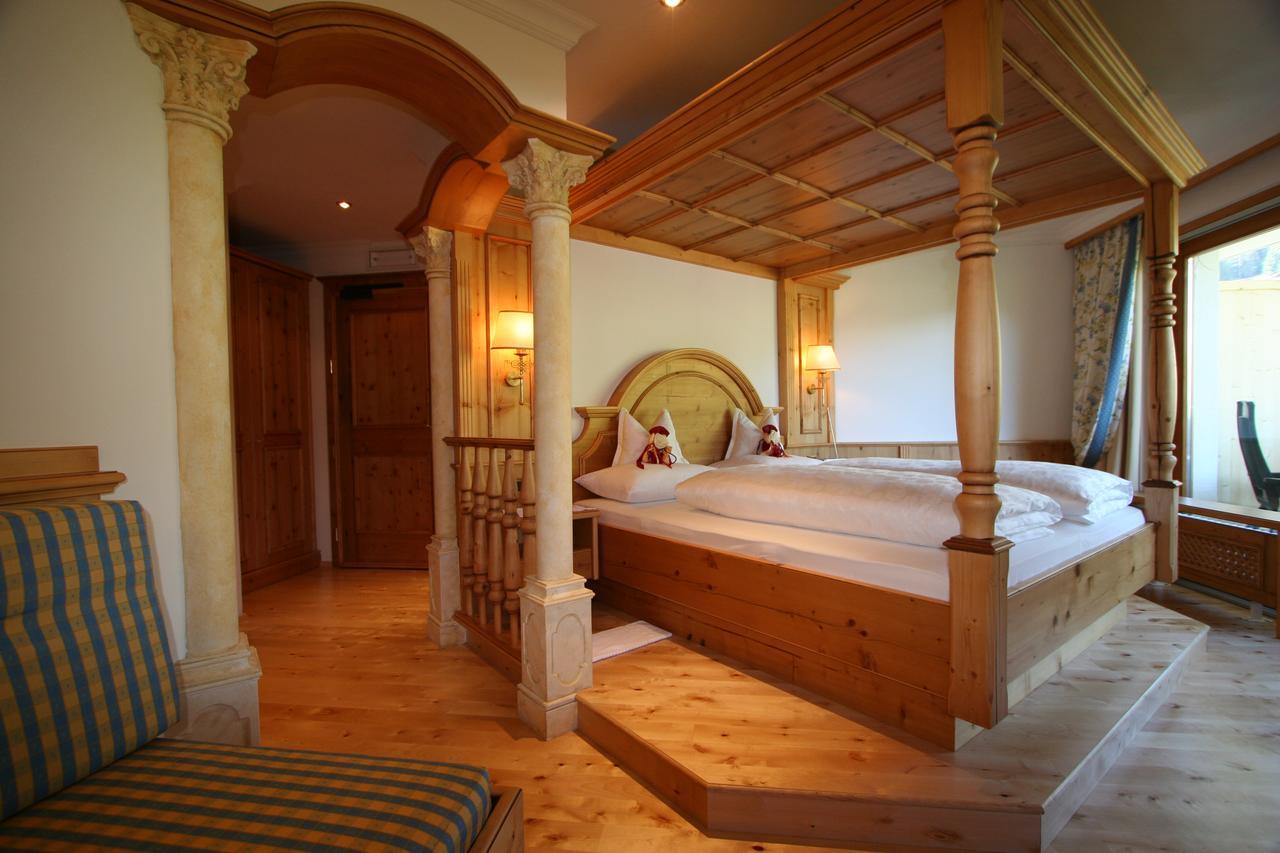 Hotel Al Sonnenhof Сан-Виджилио-ди-Мареббе Экстерьер фото