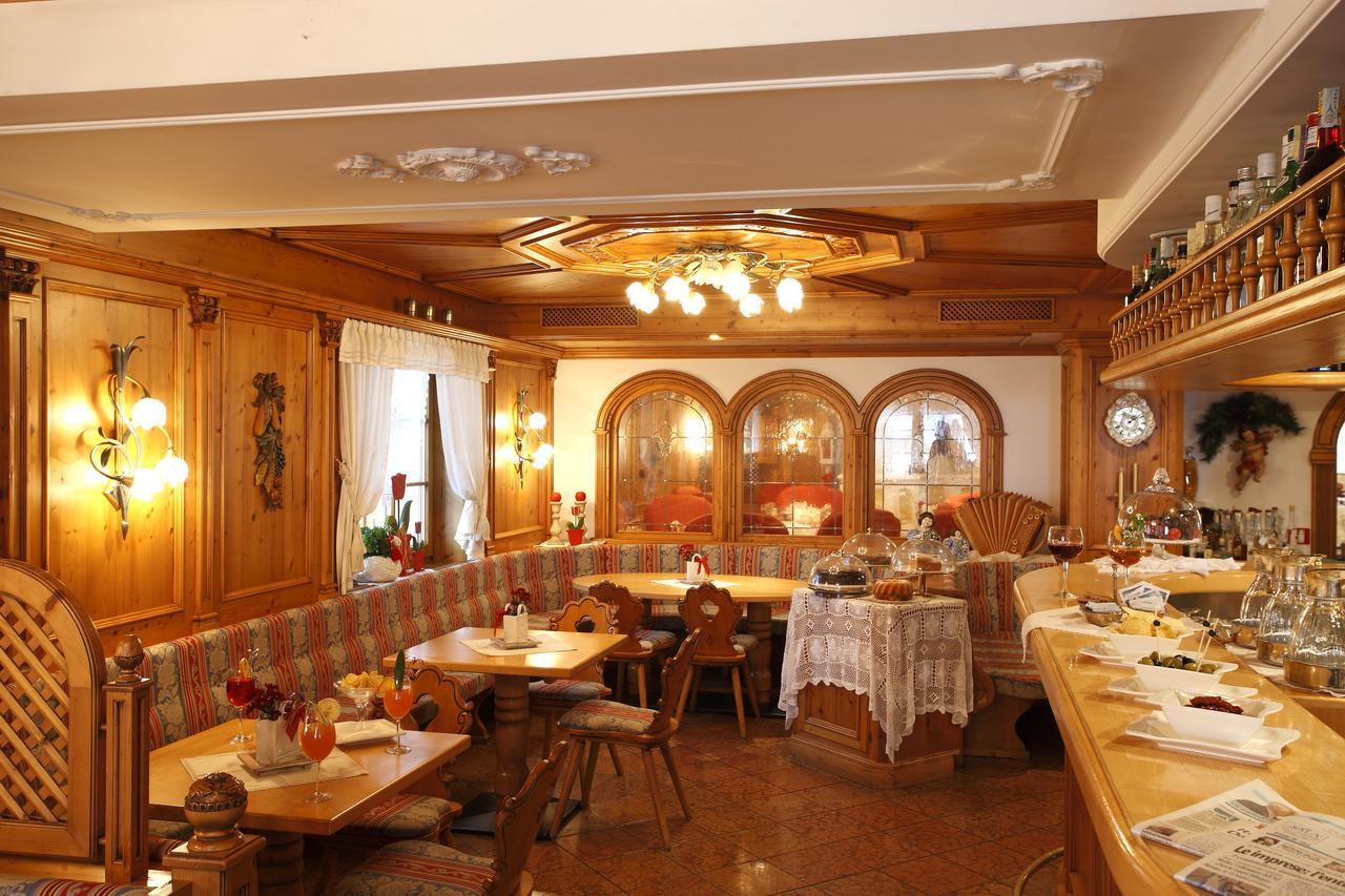 Hotel Al Sonnenhof Сан-Виджилио-ди-Мареббе Экстерьер фото